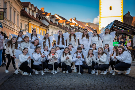 Kamniški karneval navdušil z barvito povorko (17)